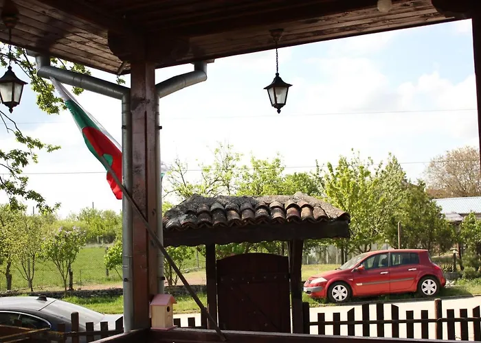 къщата с кладенеца - с. кантарджиево * Генерал-Кантарджиево