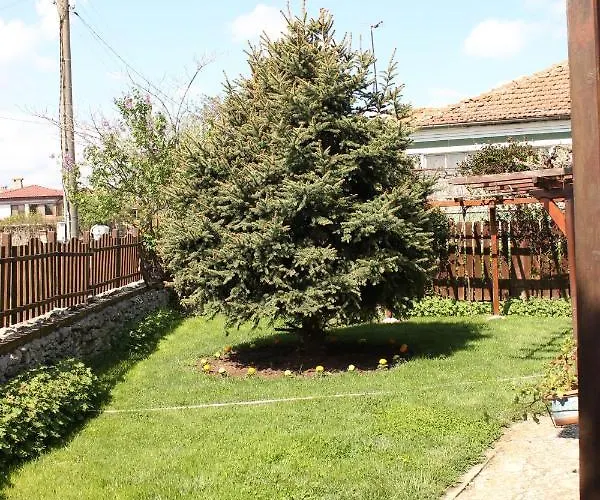 Holiday home къщата с кладенеца - с. кантарджиево General-Kantardzhievo