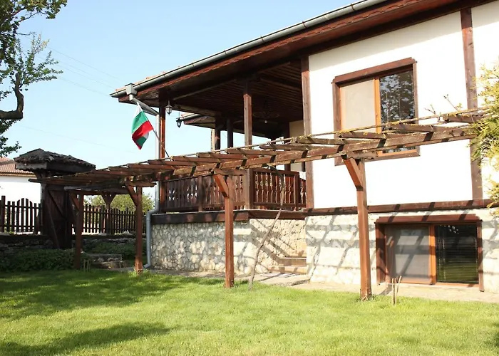 къщата с кладенеца - с. кантарджиево Ваканционна къща Генерал-Кантарджиево