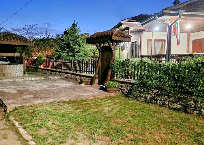 Ваканционна къща къщата с кладенеца - с. кантарджиево *